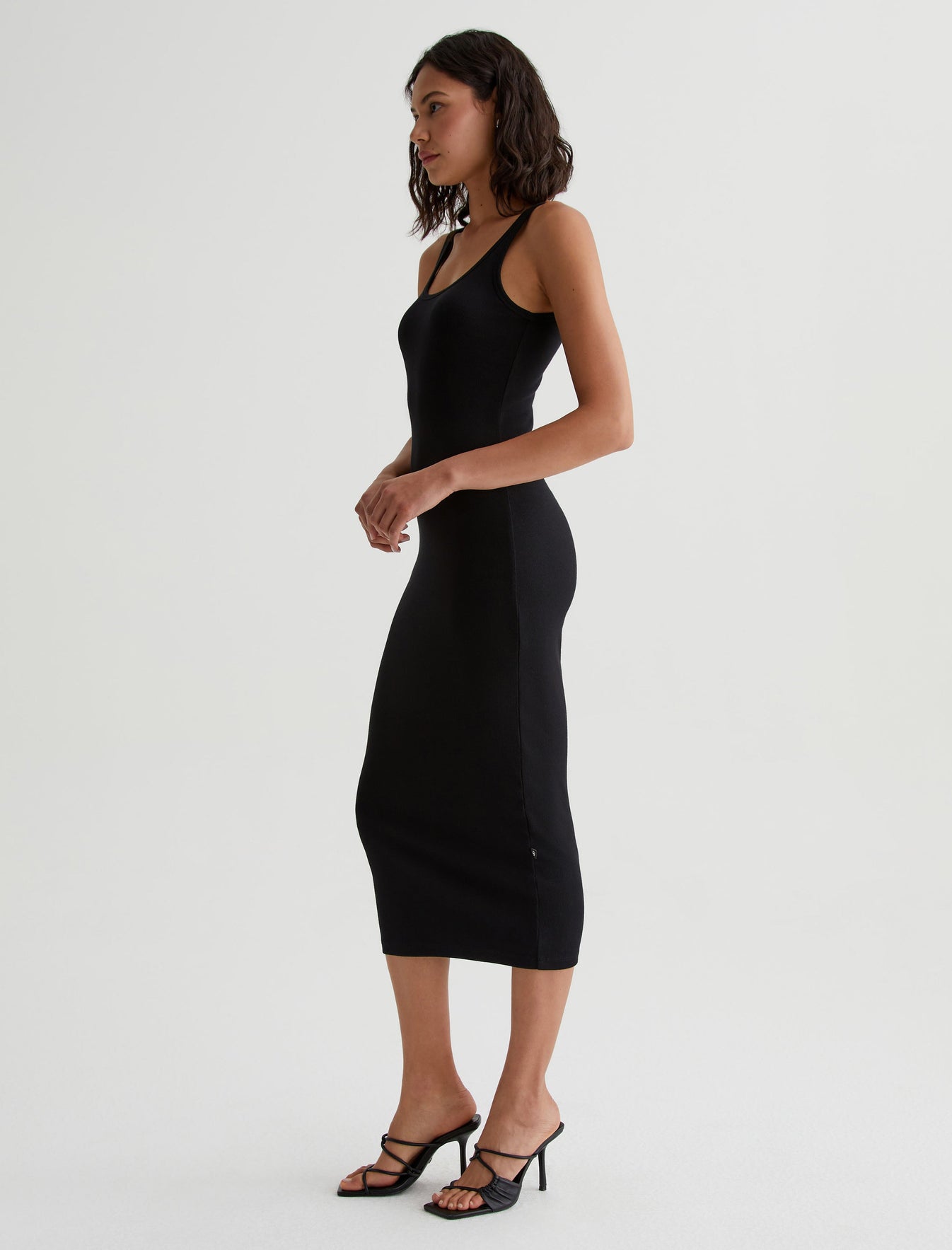 Esi|Slim Ribbed Tank Dress